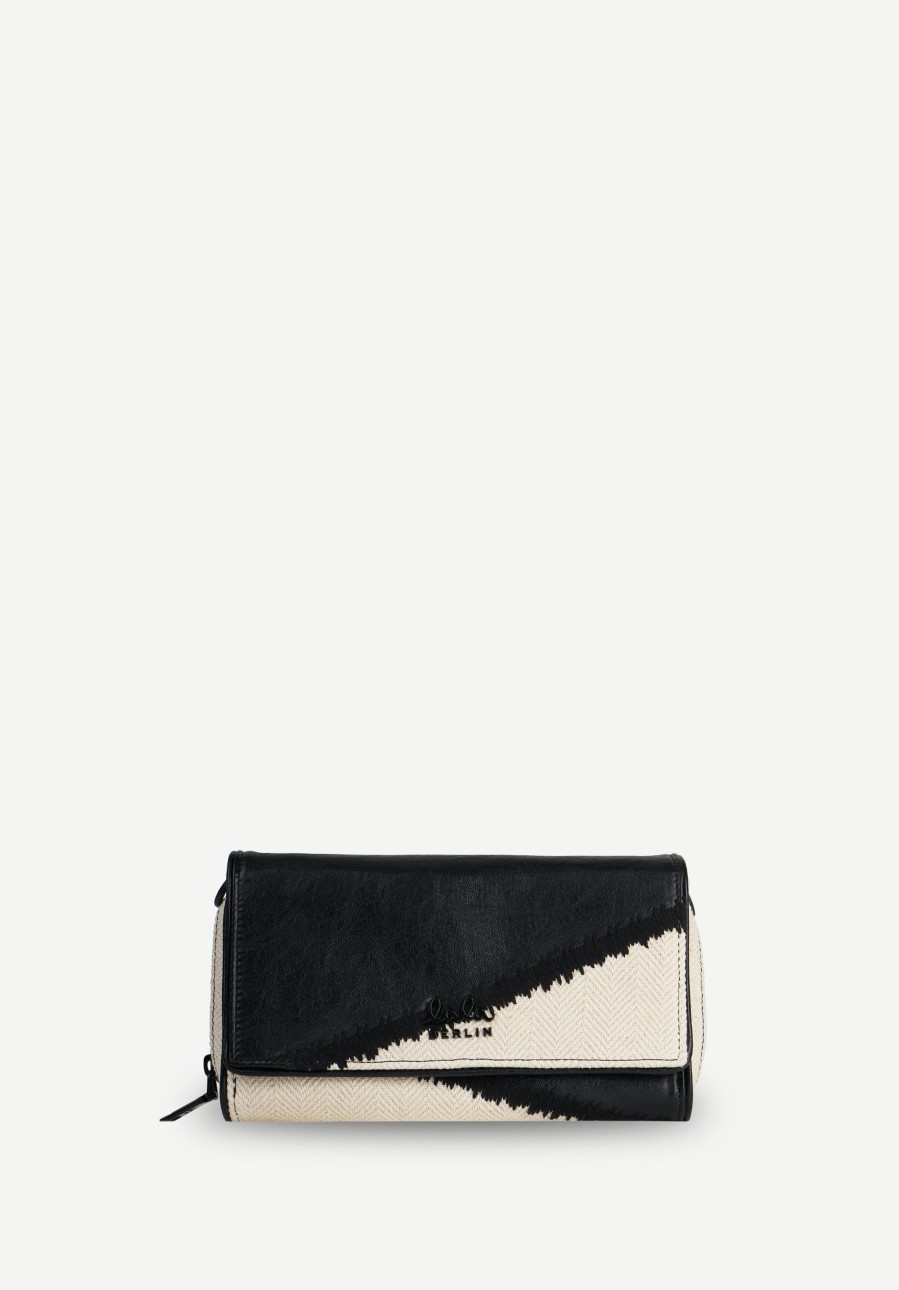 Frau Lala Berlin | Crossbody Mytte Dark Egret Black