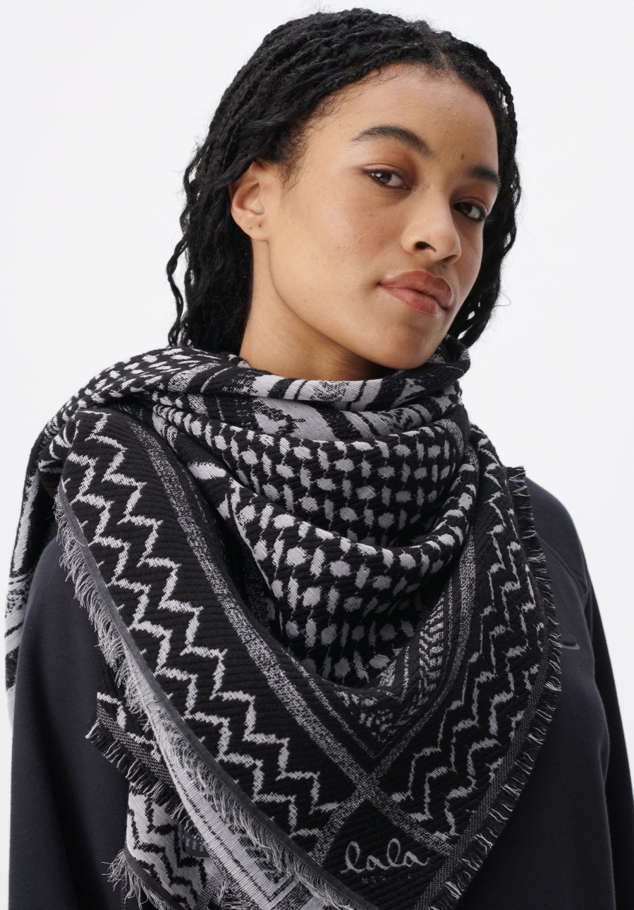 Frau Lala Berlin | Scarf Anais Zebra Swirl Black